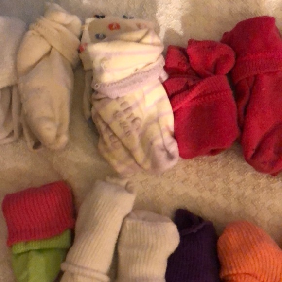 Baby sock bundle size new born -4 toddler 2 bundle - Picture 8 of 8